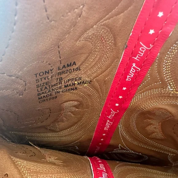 Women’s Tony Lama Cowboy boot - Picture 2 of 5